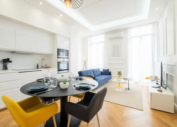 4p Au Coeur Du Centre - 5 Min Palais & Plages - 4p Au Coeur Du Centre - 5 Min Palais & Plages Mae-2093 *