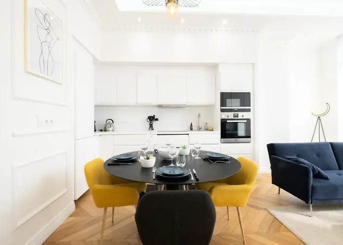 4p Au Coeur Du Centre - 5 Min Palais & Plages - 4p Au Coeur Du Centre - 5 Min Palais & Plages Mae-2093 Lejlighed *